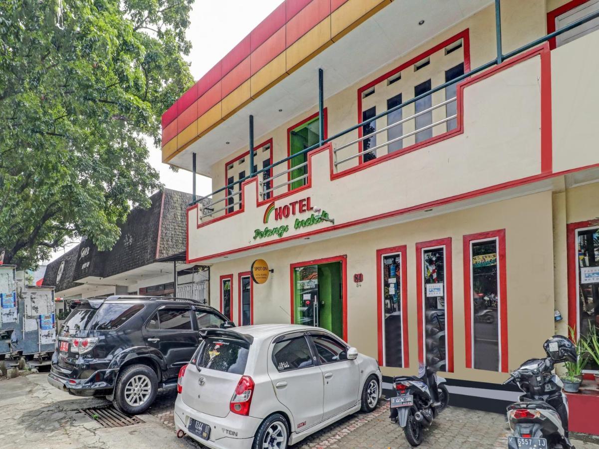 Spot On 90632 Hotel Pelangi Indah Paskal Bandung Exteriör bild